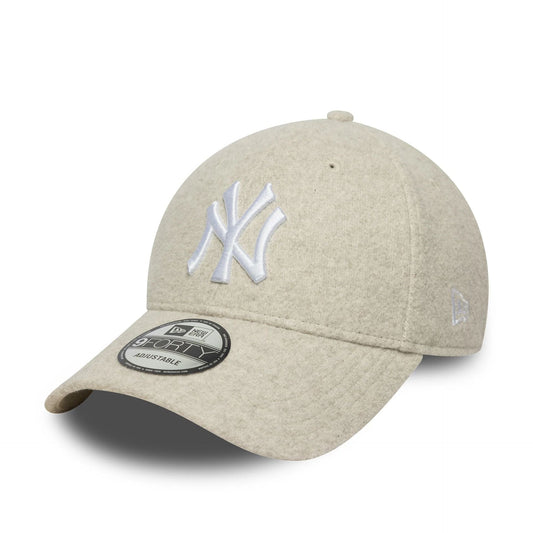 Cappellino 9FORTY in lana beige
