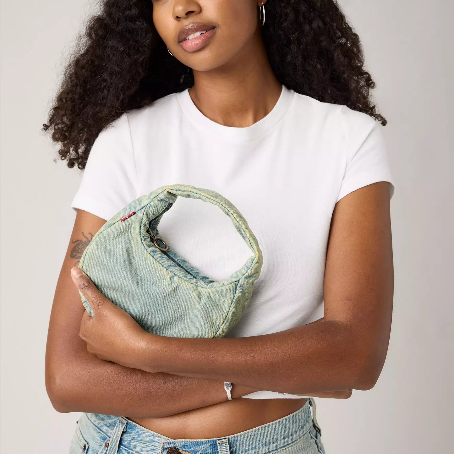 Borsa Baby Brooklyn in denim slavato