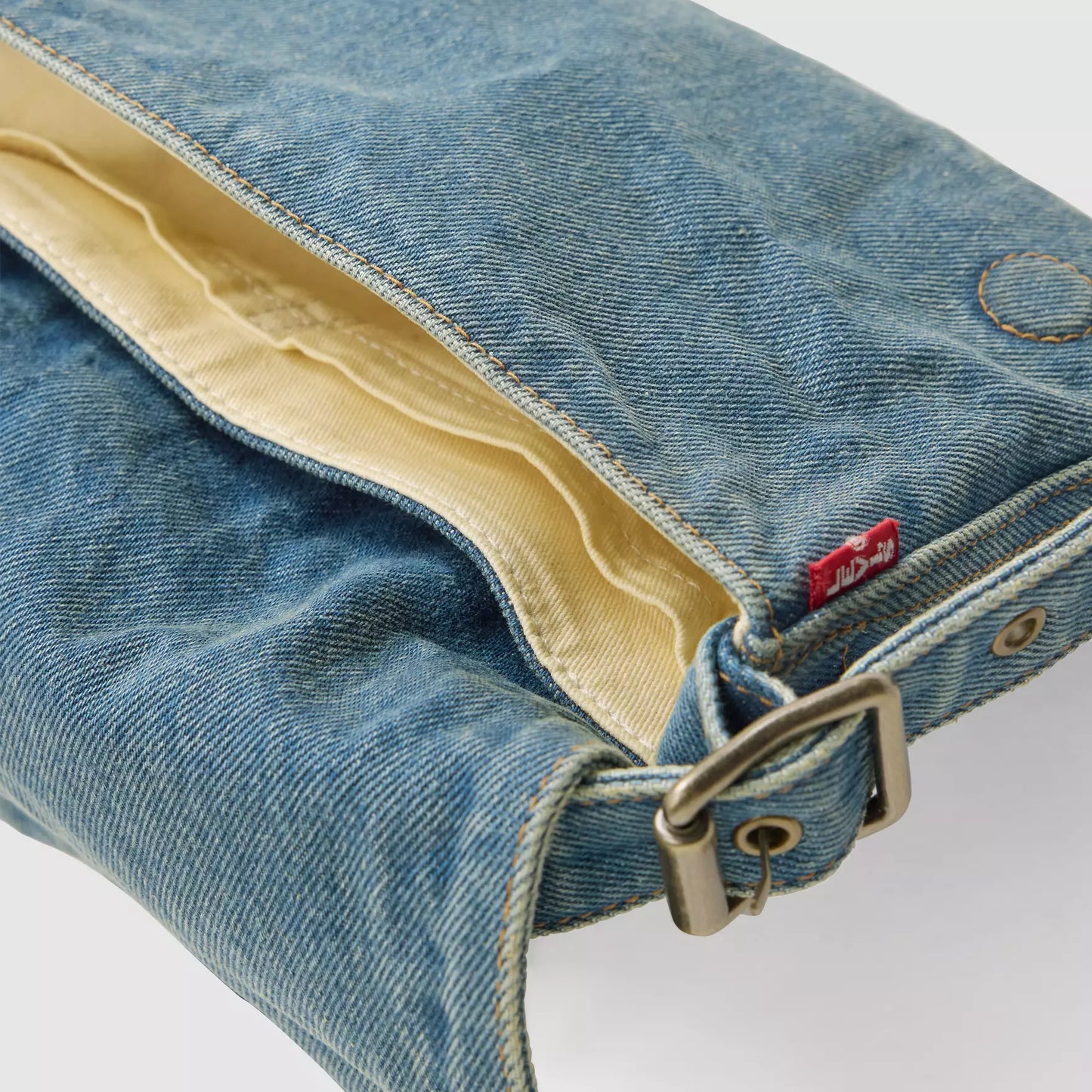 Borsa Brannan in denim