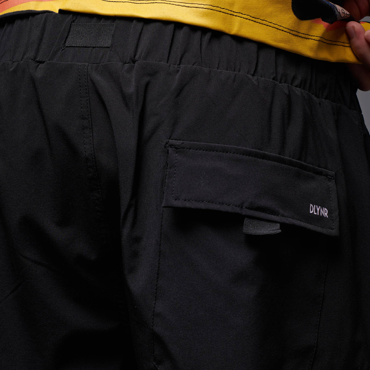 Pantaloncini Techno cargo nero