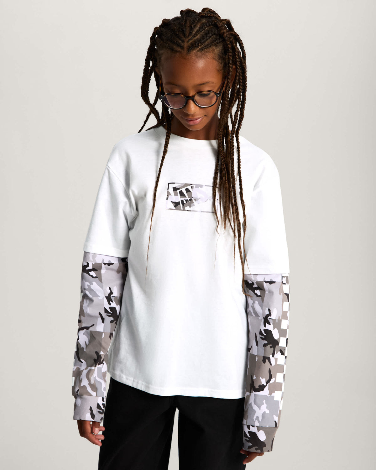 T-shirt Vans a manica lunga bianco/camo - 10/14 ANNI