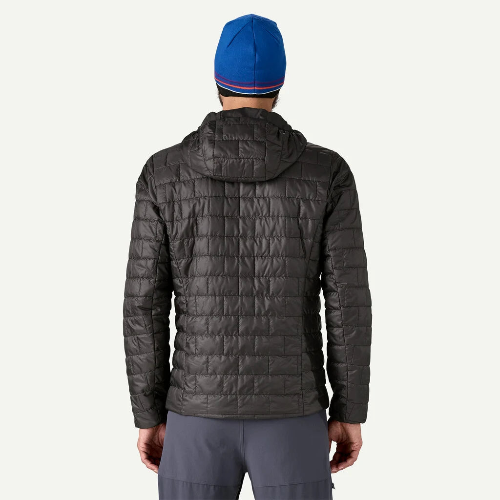 Giacca Nano puff con cappuccio nero